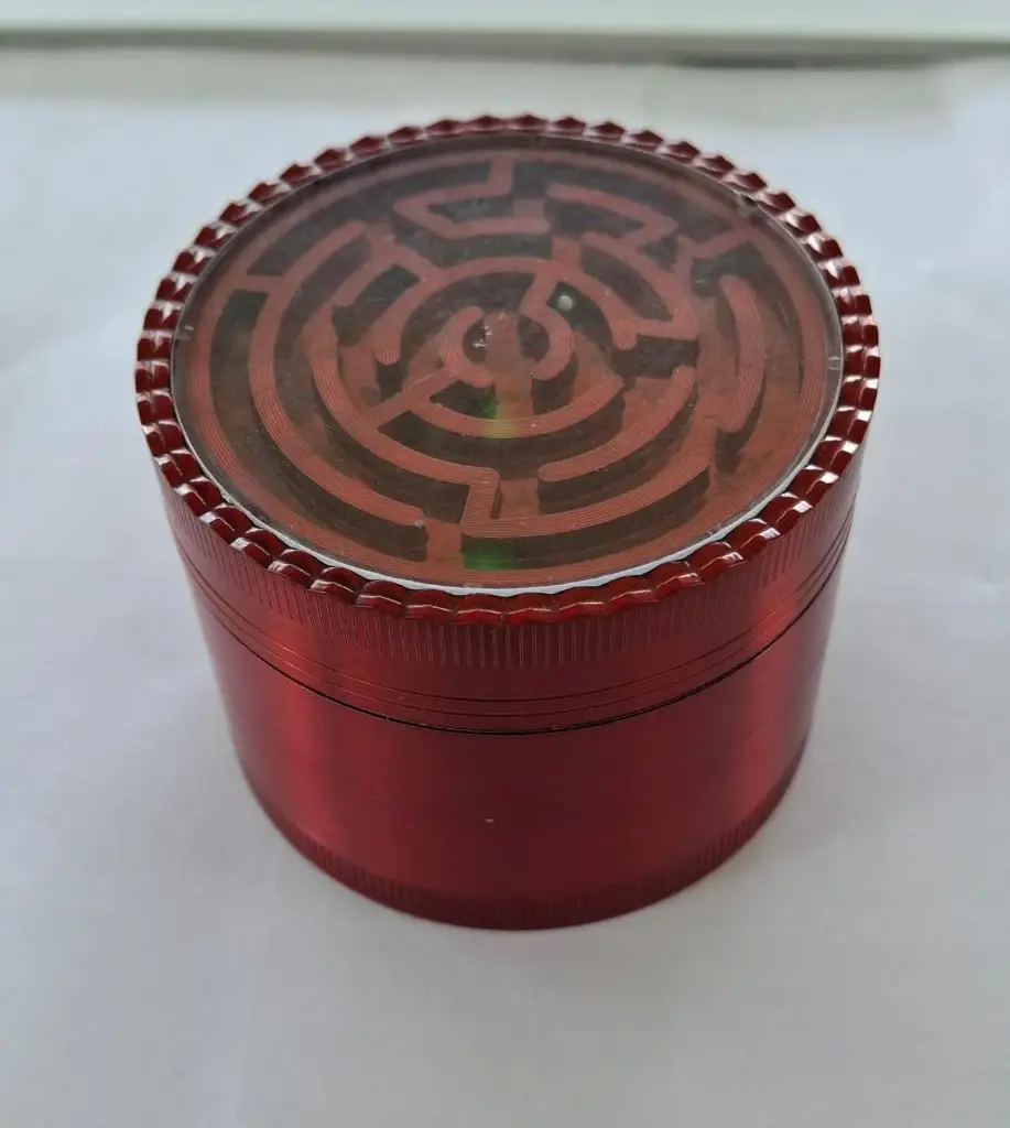 Picadora Roja de Laberinto Grande