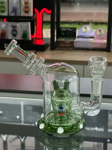 [00575] Hemper - Bong Alien